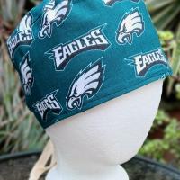 Toggle Closure Philadelphia Eagles scrub cap, kelly green & midnight green, adjustable, toggle cord lock, nurse, Phillly, handmade
