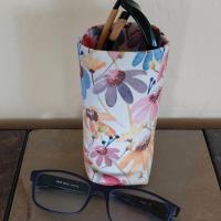 Cornflower Eyeglasses Holder, Glasses Stand, Glasses Holder, Mom Gift, Weighted Stand-up Glasses Pouch, Flower Lover Gift