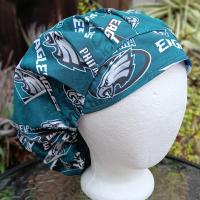 Bouffant Reversible Philadelphia Eagles / Flyers Scrub Cap, handmade, adjustable, nurse, technician, doctor, food service