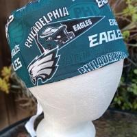 Toggle Cord Lock Reversible Philadelphia Eagles / Flyers scrub cap, adjustable, for nurse, dentist, technician, food service, handmade