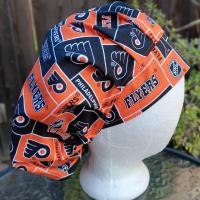 Bouffant Reversible Philadelphia Eagles / Flyers Scrub Cap, handmade, adjustable, nurse, technician, doctor, food service