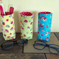 Mushroom Print Upright Eyeglasses Holder, Glasses Stand, Weighted Fabric Eyeglasses Case, Cottage Core Gift