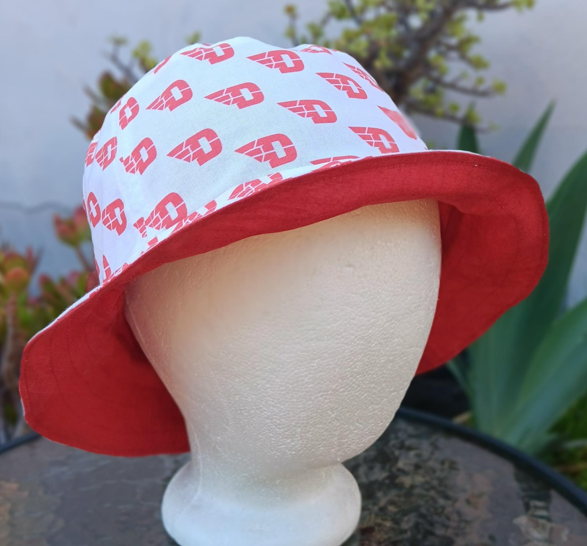 University of Dayton Flyers Bucket Hat, Handmade, Reversible to Red, Size LARGE, summer hat, fishing hat, floppy hat