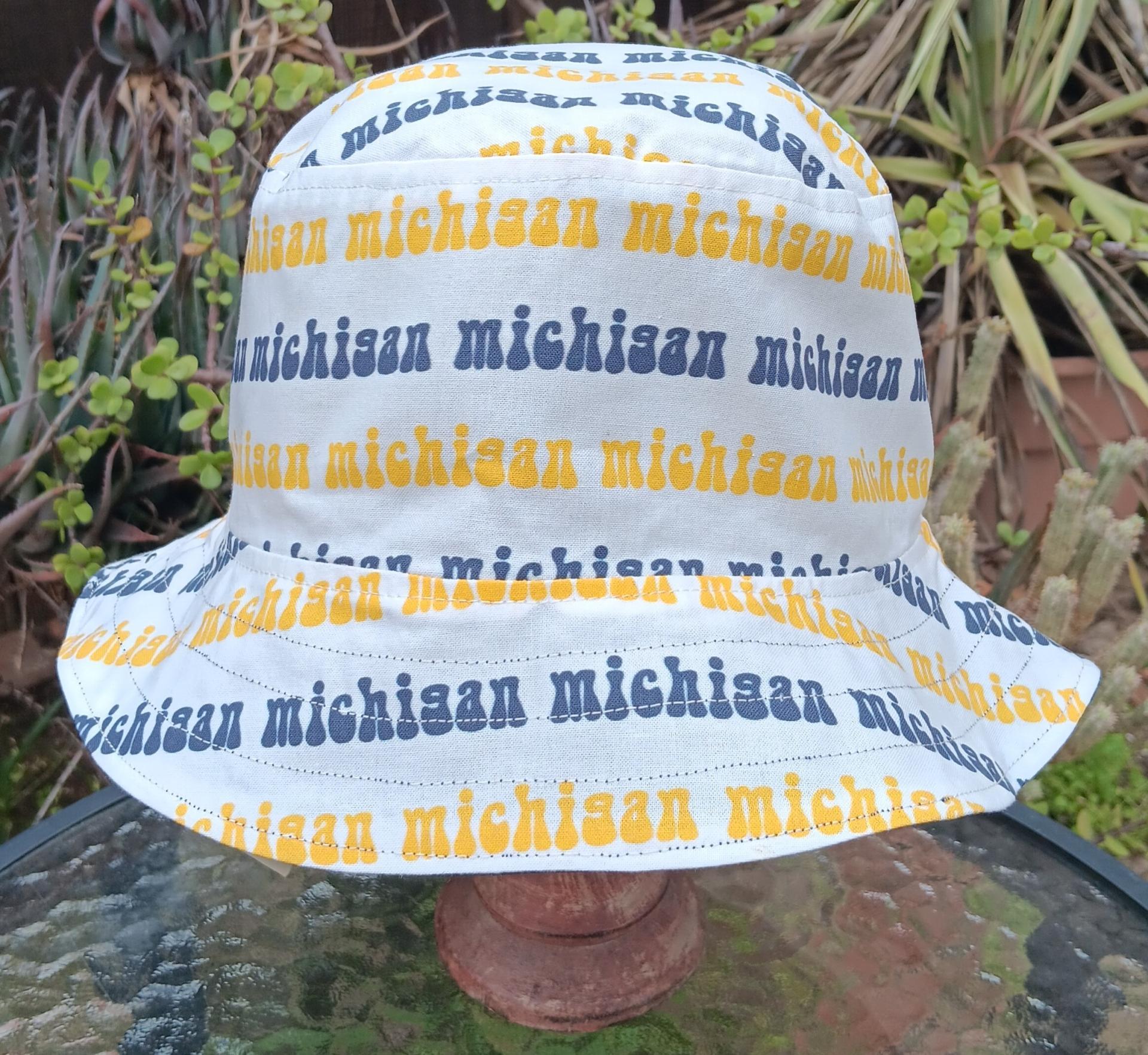 Michigan Bucket Hat, Reversible to Navy Blue, Size MEDIUM, summer hat, fishing hat, floppy hat, handmade