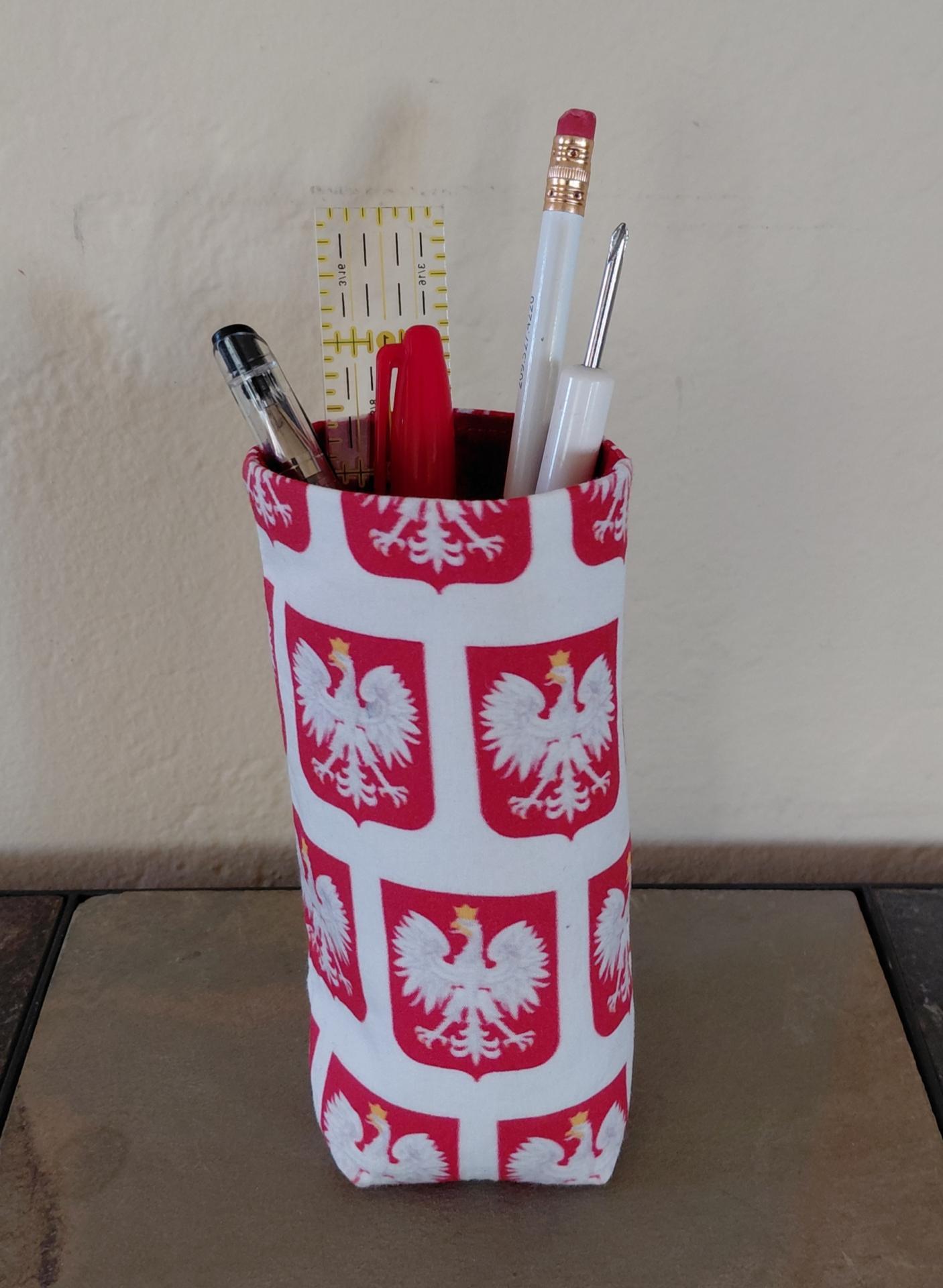 Polish Eagle Upright Eyeglasses Holder, Glasses Stand, Glasses Holder, Polish American Gift, Weighted Stand-up Glasses Pouch, Polska gift