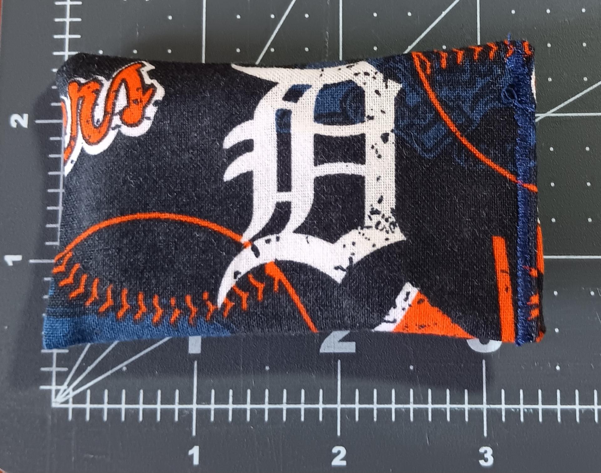 Detroit Tigers Small Rosin Bag, Handmade, for Bowling, Disc Golf, Gift for Bowlers