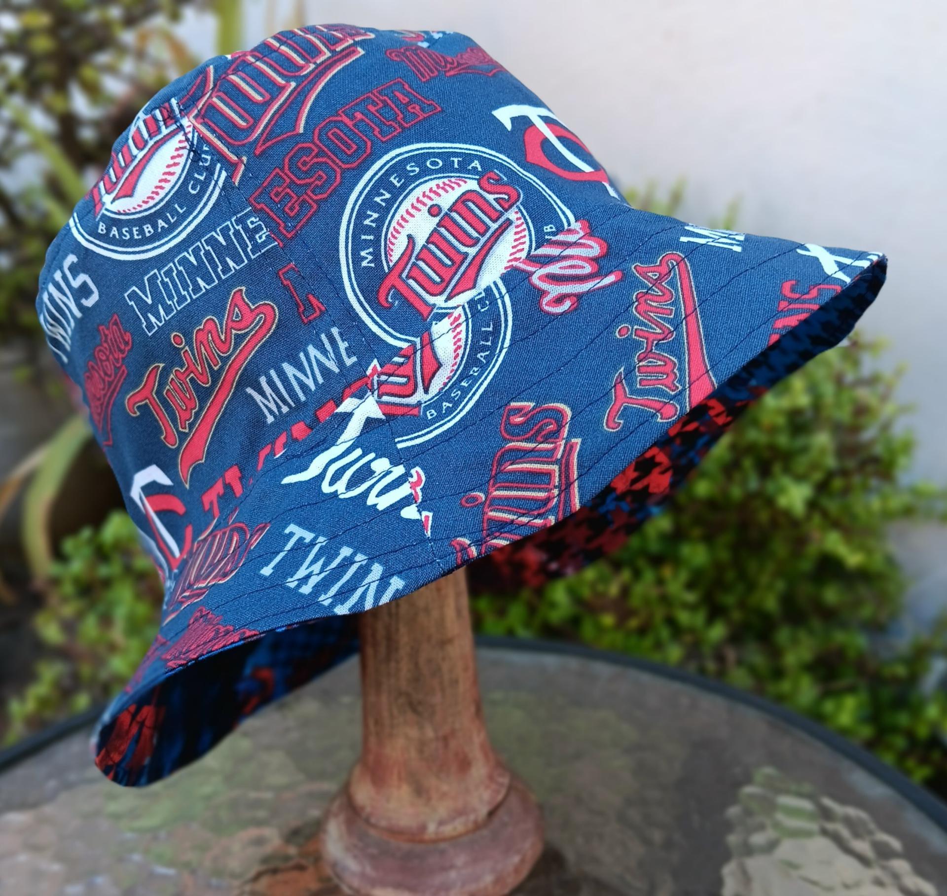 Minnesota Vikings / Twins Bucket Hat, Handmade, Reversible, Sizes up to 4XL, summer hat, fishing hat, sun hat, floppy hat, ponytail hat