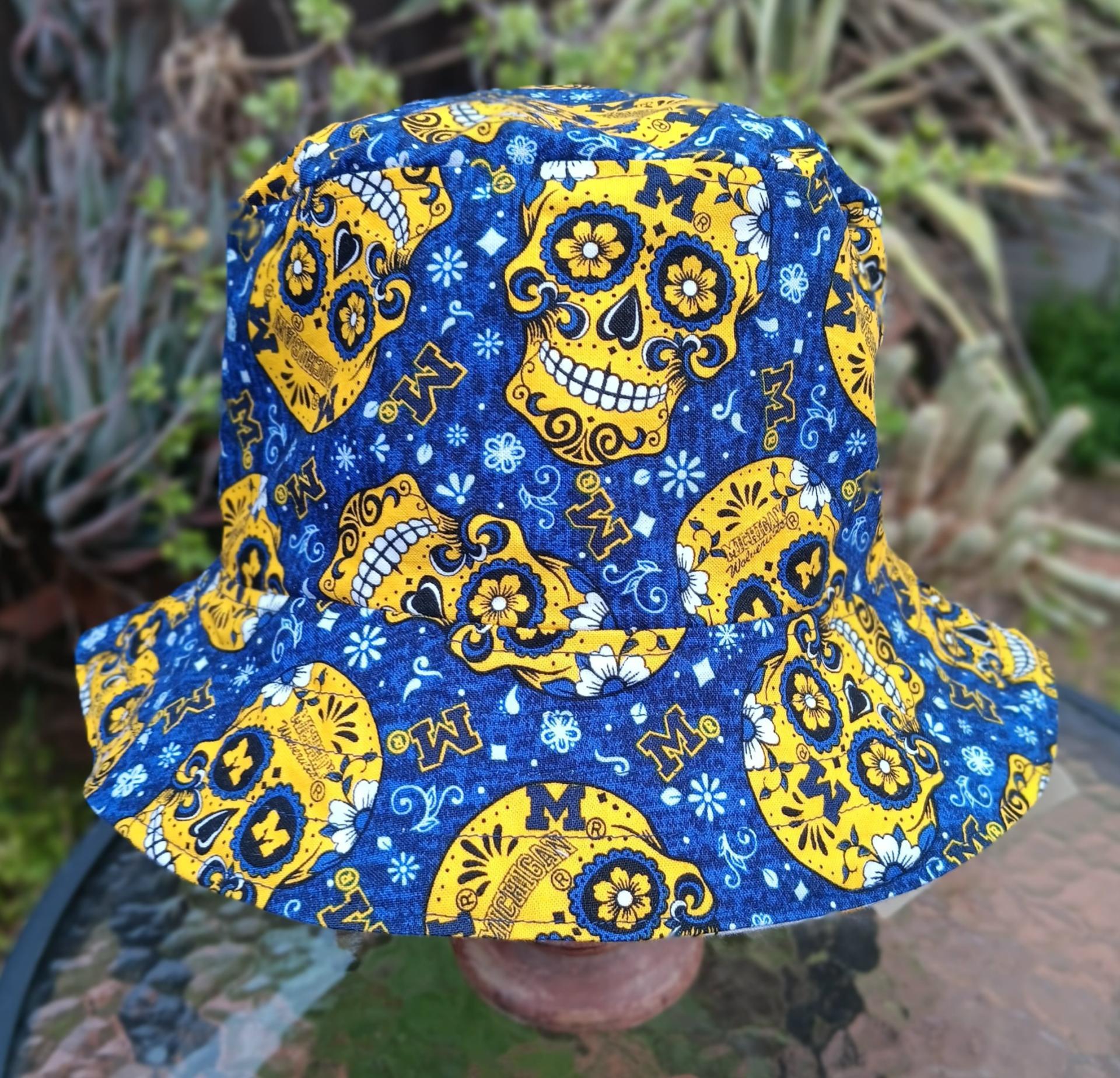 University of Michigan Sugar Skulls Bucket Hat, Handmade, Reversible, Size MEDIUM, summer hat, fishing hat, floppy hat