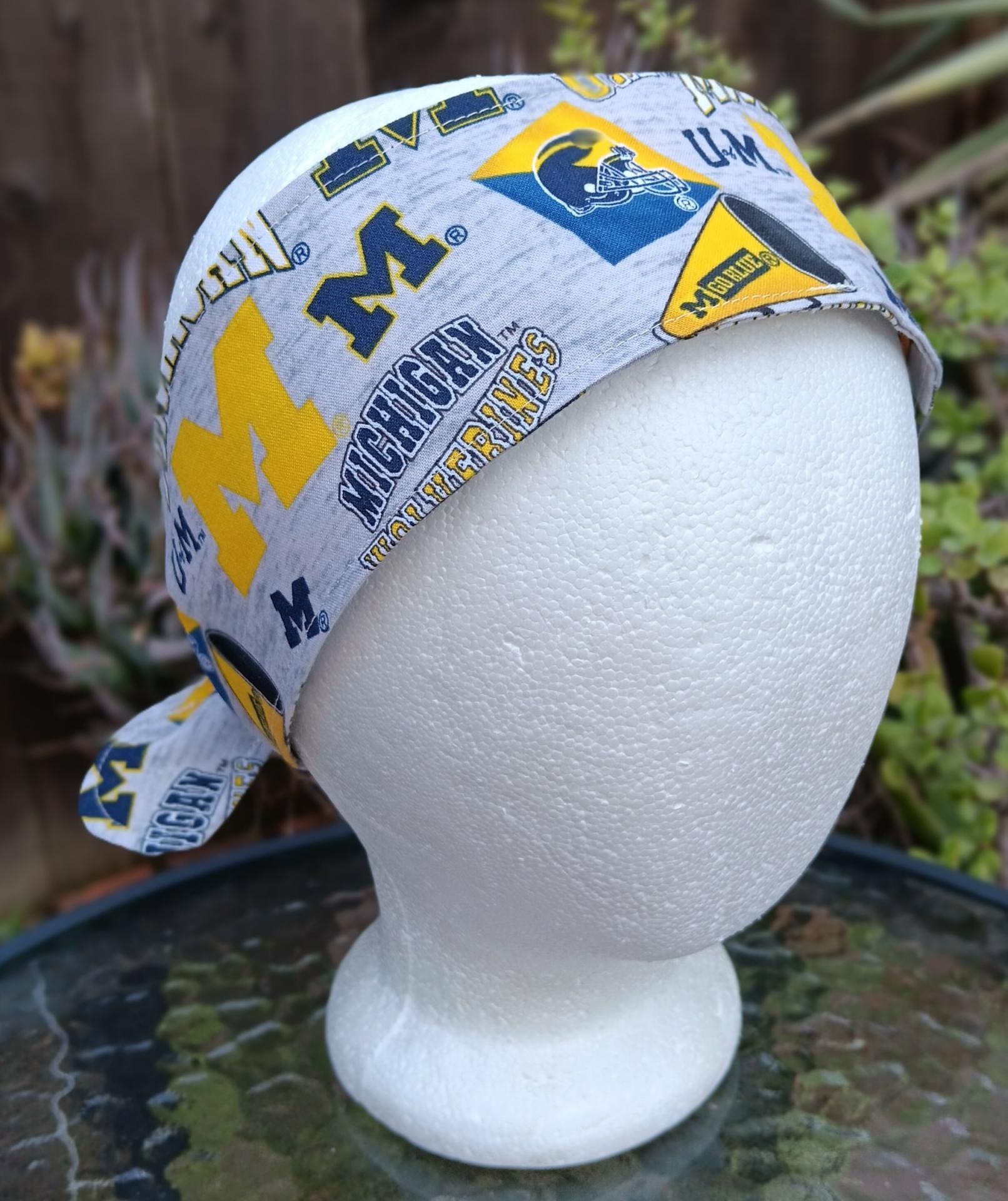 3” Wide University of Michigan headband, handmade, hair wrap, hair tie, head wrap, pin up style, retro, rockabilly, UofM, heather grey