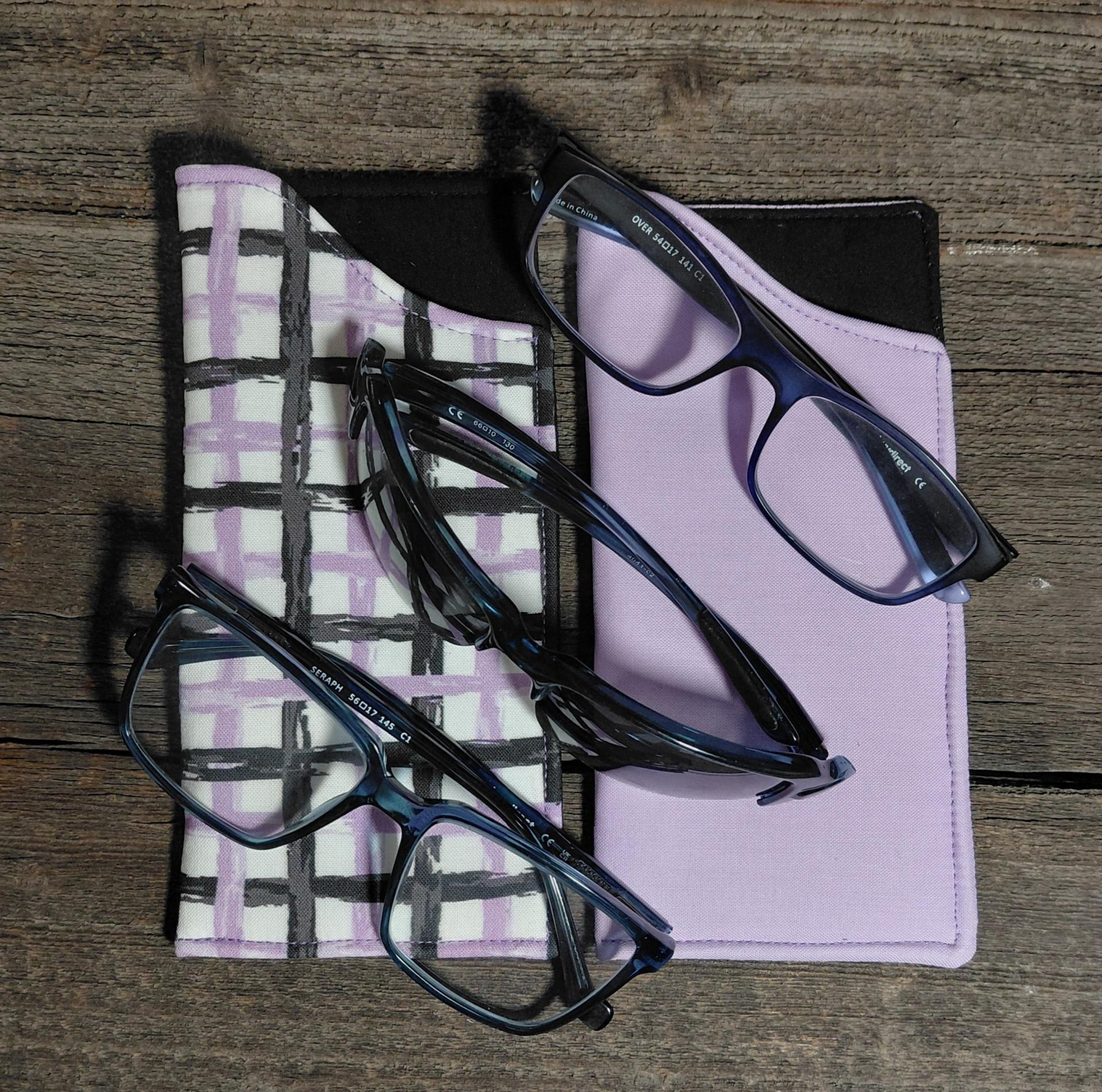 Purple and Black Eyeglass Sleeves, Team Colors Glasses Pouch, Purple and Black Sunglasses Case, Basketball GIft