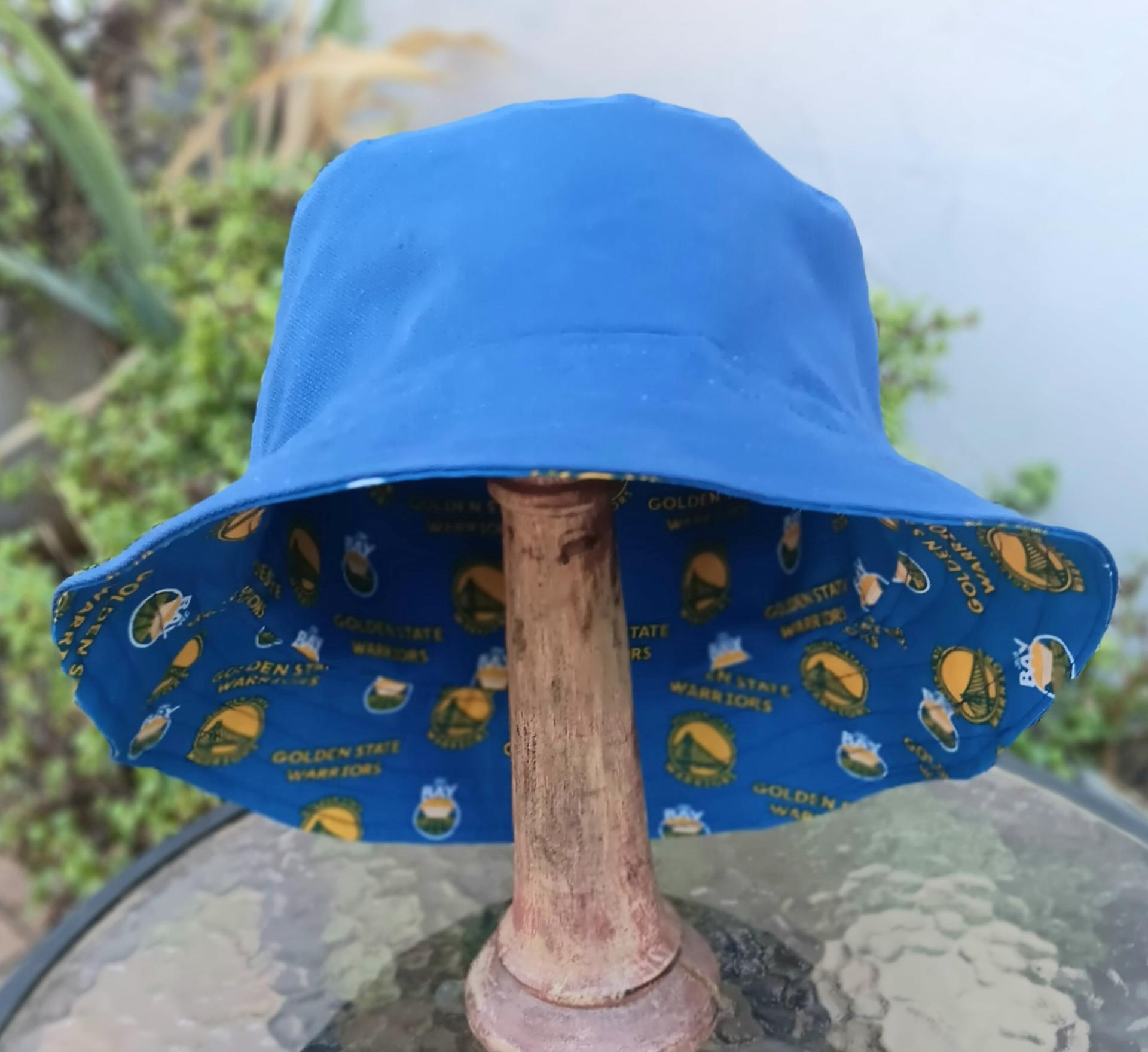 Golden State Warriors Bucket Hat, Hanadmade, GSW hat, Reversible to Blue Canvas, Sizes up to 4XL, summer fishing hat, sun hat, floppy hat, adults or older children