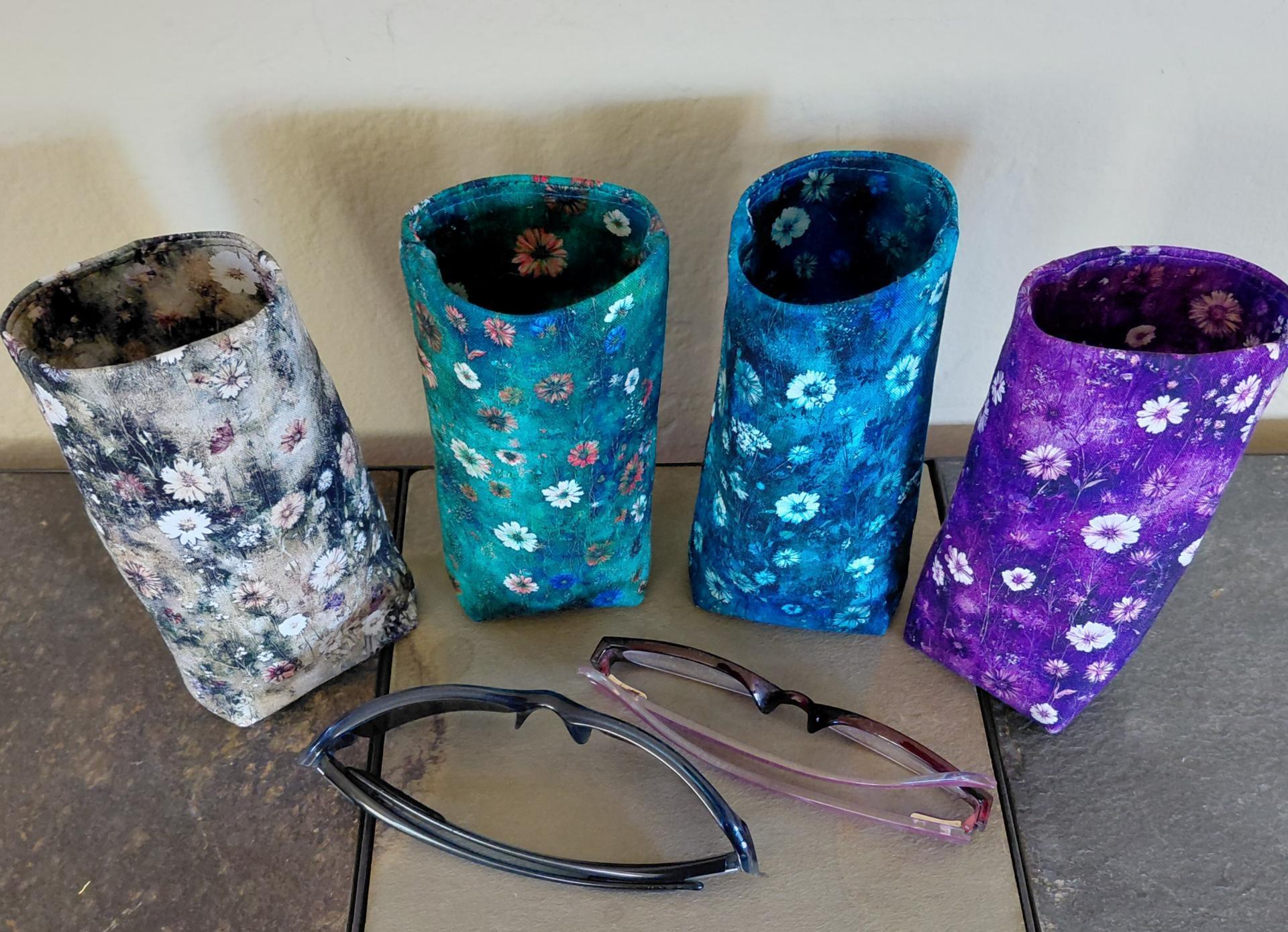 Wildflower Eyeglasses Holder, Floral Glasses Stand, Glasses Holder, Mom Gift, Weighted Stand-up Glasses Pouch, Flower Lover Gift