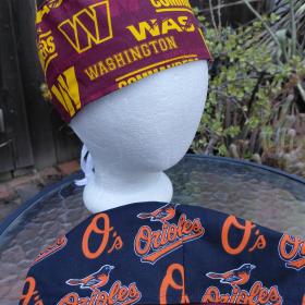 Toggle Cord Lock Reversible Washington Commanders / Baltimore Orioles scrub cap, handmade, adjustable, for nurse, dentist, technician, food service